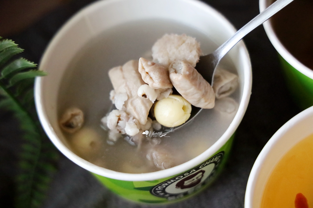 士林美食 | 鬍鬚張魯肉飯 日式咖哩炸雞丼飯新上市 大份量大滿足 外帶便當85元起 - ifunny