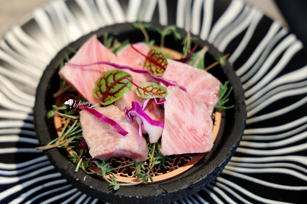 淡水美食 | Haloé 日義燒烤餐酒館 日式優雅遇上義式浪漫 海景與和牛交織的燒烤饗宴 - ifunny