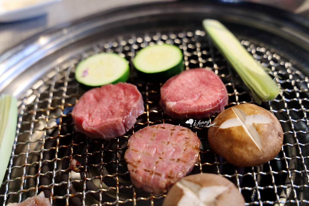 淡水美食 | Haloé 日義燒烤餐酒館 日式優雅遇上義式浪漫 海景與和牛交織的燒烤饗宴 - ifunny