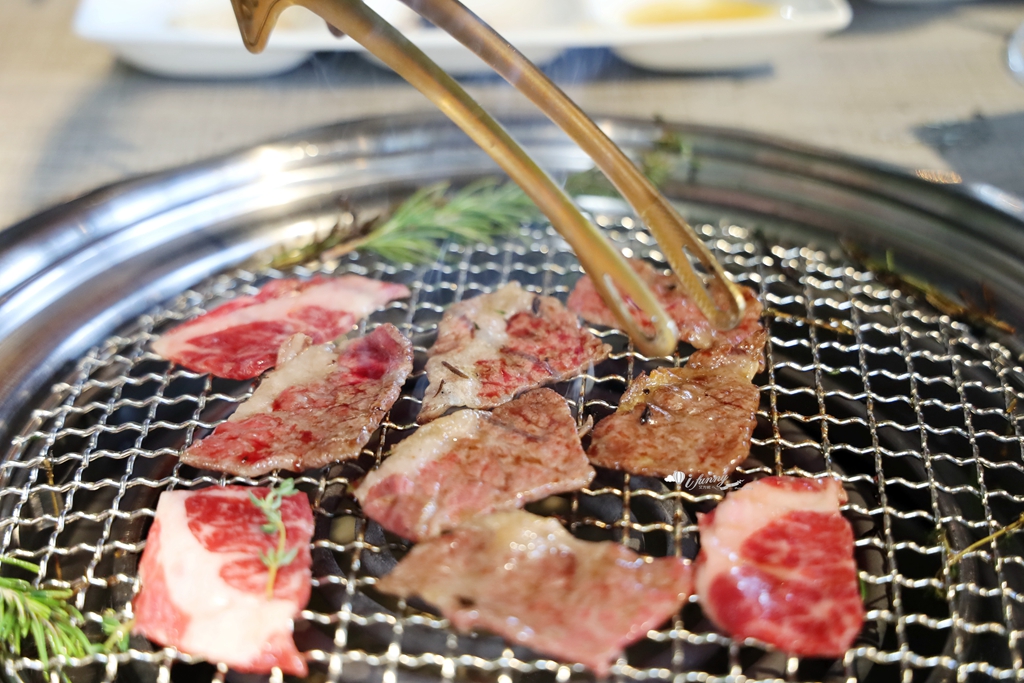 淡水美食 | Haloé 日義燒烤餐酒館 日式優雅遇上義式浪漫 海景與和牛交織的燒烤饗宴 - ifunny