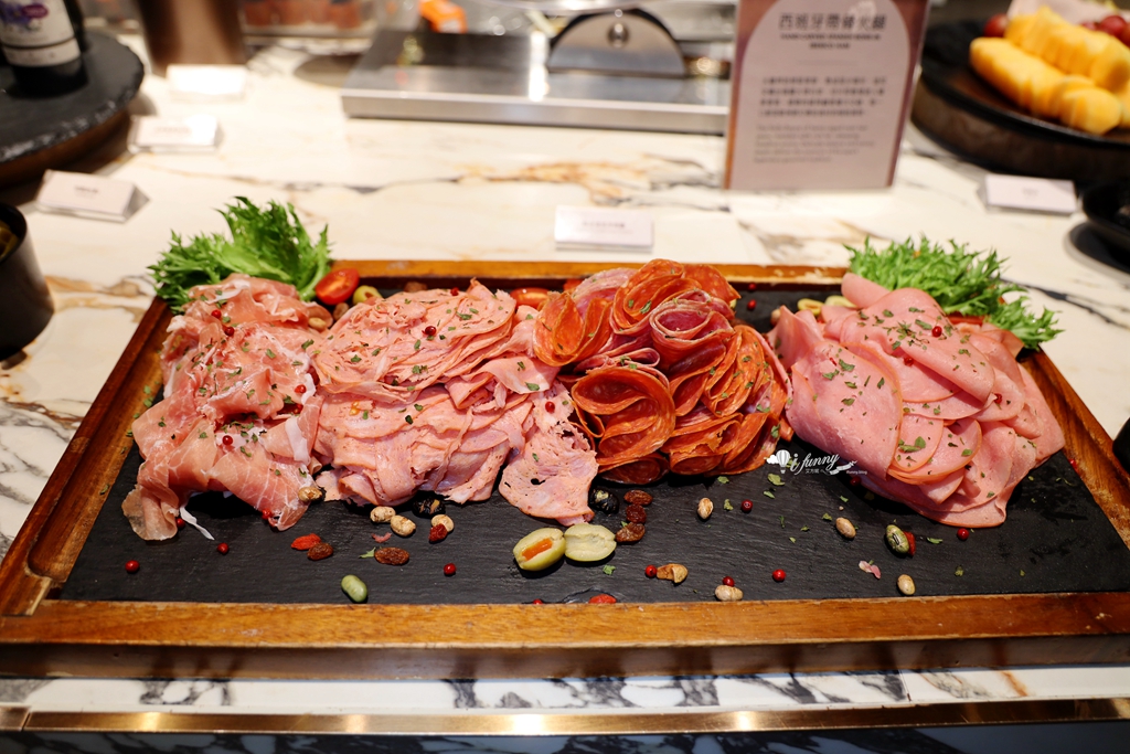 新竹飯店吃到飽 | 煙波新竹湖濱館 莫內饗宴 全明星草莓節 - ifunny 新竹飯店吃到飽 | 煙波新竹湖濱館 莫內饗宴 全明星草莓節 - ifunny