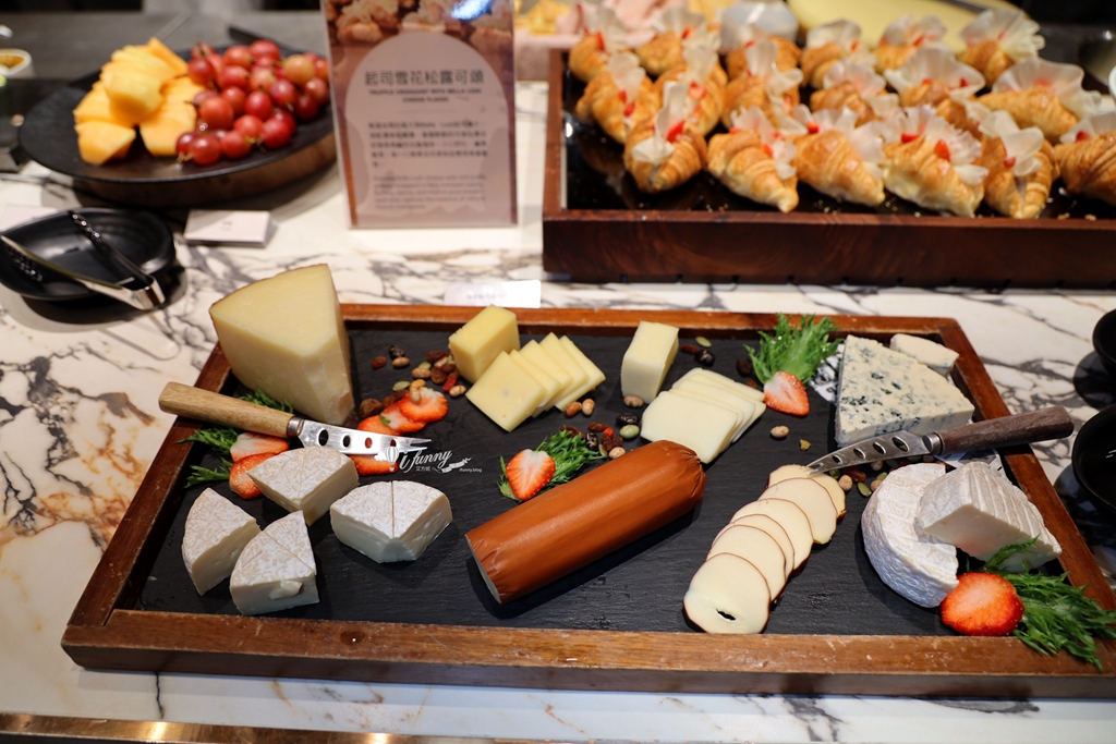 新竹飯店吃到飽 | 煙波新竹湖濱館 莫內饗宴 全明星草莓節 - ifunny 新竹飯店吃到飽 | 煙波新竹湖濱館 莫內饗宴 全明星草莓節 - ifunny