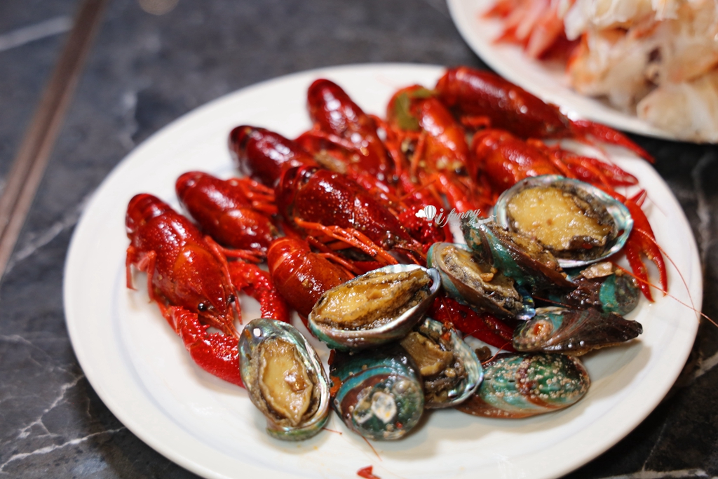 新竹飯店吃到飽 | 煙波新竹湖濱館 莫內饗宴 全明星草莓節 - ifunny 新竹飯店吃到飽 | 煙波新竹湖濱館 莫內饗宴 全明星草莓節 - ifunny