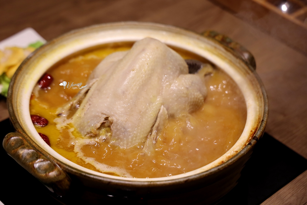 君曜雞湯 | LV雞湯火鍋插旗信義區 台北101最強聚餐火鍋 - ifunny