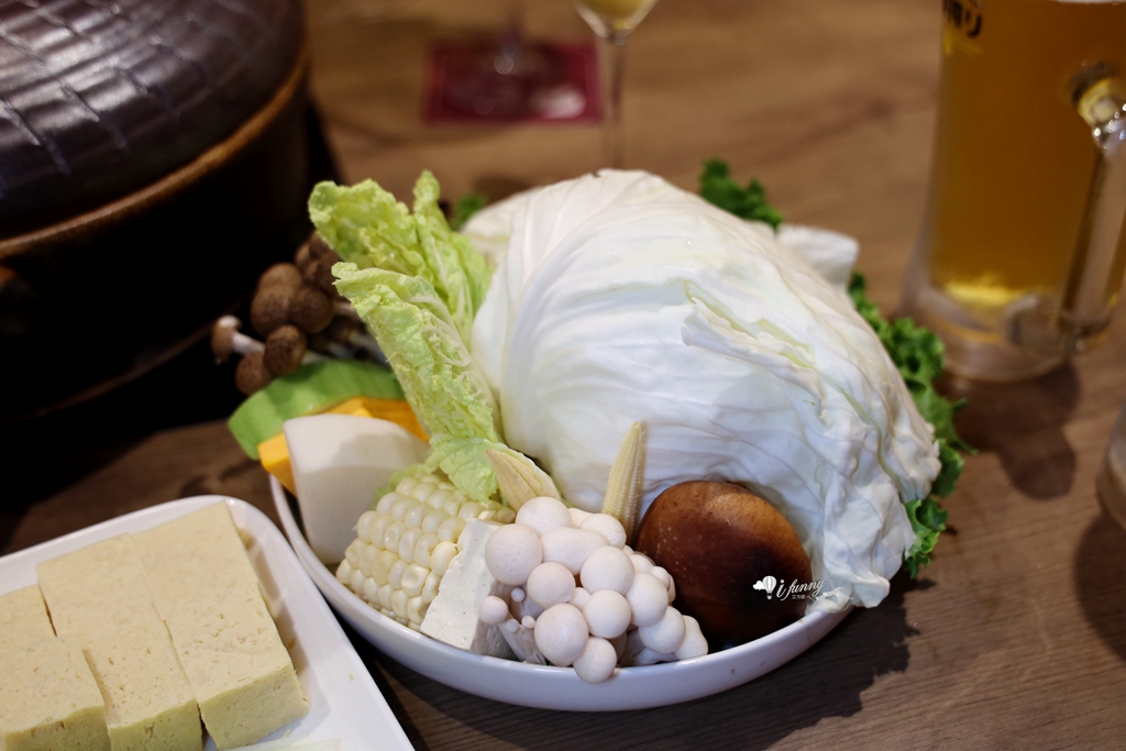 君曜雞湯 | LV雞湯火鍋插旗信義區 台北101最強聚餐火鍋 - ifunny