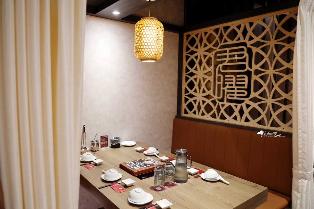 君曜雞湯 | LV雞湯火鍋插旗信義區 台北101最強聚餐火鍋 - ifunny