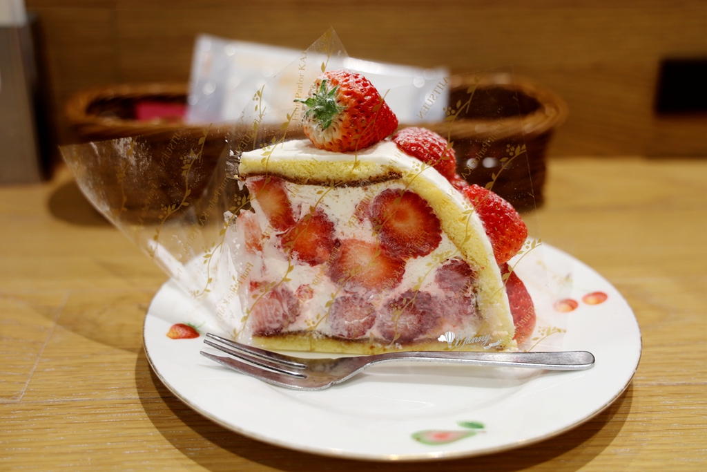 東京車站美食 | 果實園 草莓季必吃甜點 草莓蛋糕草莓巴菲 - ifunny