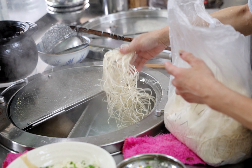 中正紀念堂站 | 老建中麵店 香氣十足的擔擔麵 內用紅茶喝到飽 - ifunny 中正紀念堂站 | 老建中麵店 香氣十足的擔擔麵 內用紅茶喝到飽 - ifunny