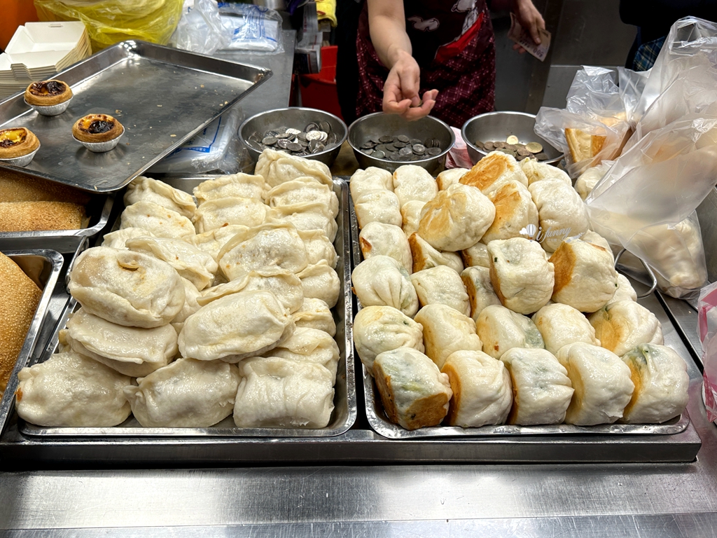 台北中山｜曾家豆漿 超狂人氣現烤蛋塔 燒餅 煎包 - ifunny