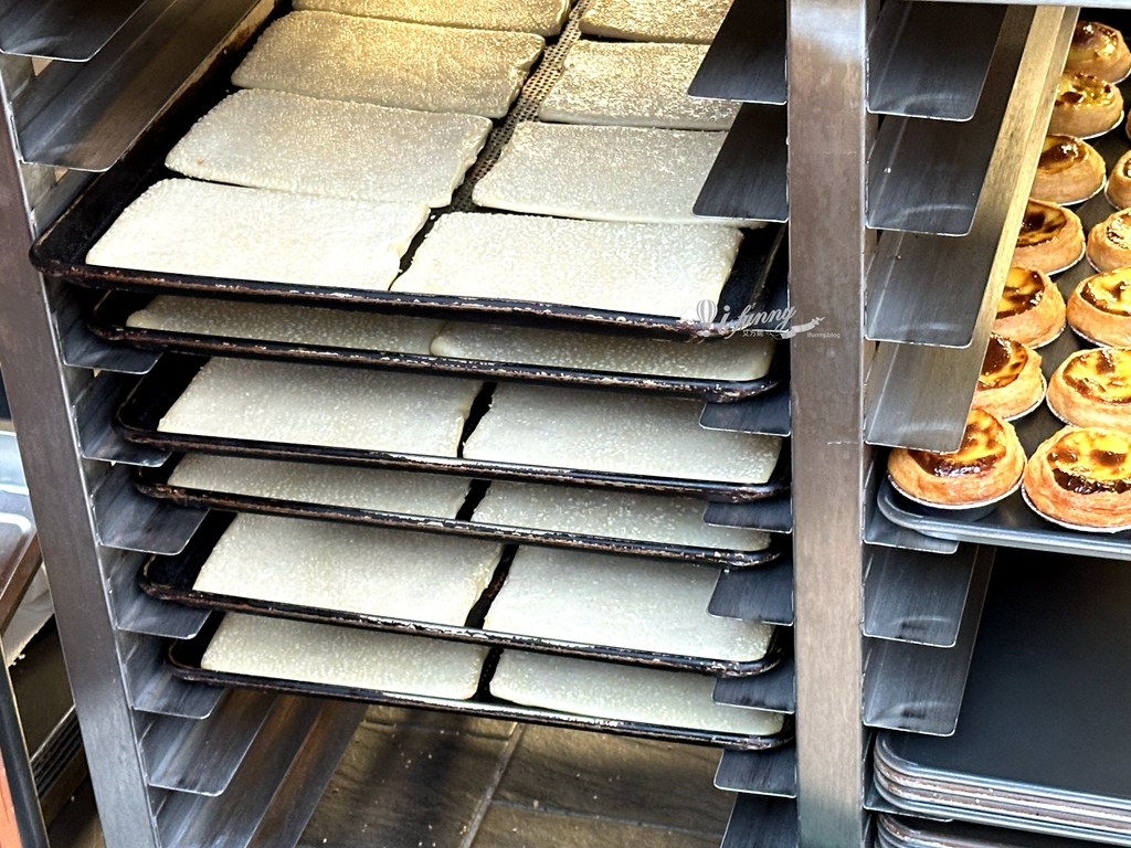 台北中山｜曾家豆漿 超狂人氣現烤蛋塔 燒餅 煎包 - ifunny