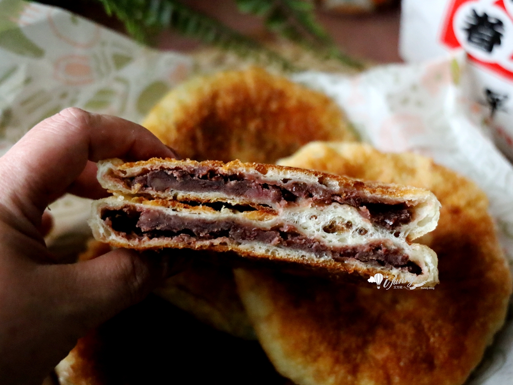 南港站 | 老眷村煎餅 韭菜餅 蘿蔔絲餅 高麗菜餅 紅豆餅 外酥內軟加胡椒好對味 - ifunny