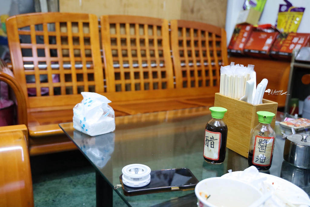 中山國中站 | 發哥筍湯包 上二樓民宅 在別人家客廳用餐 - ifunny