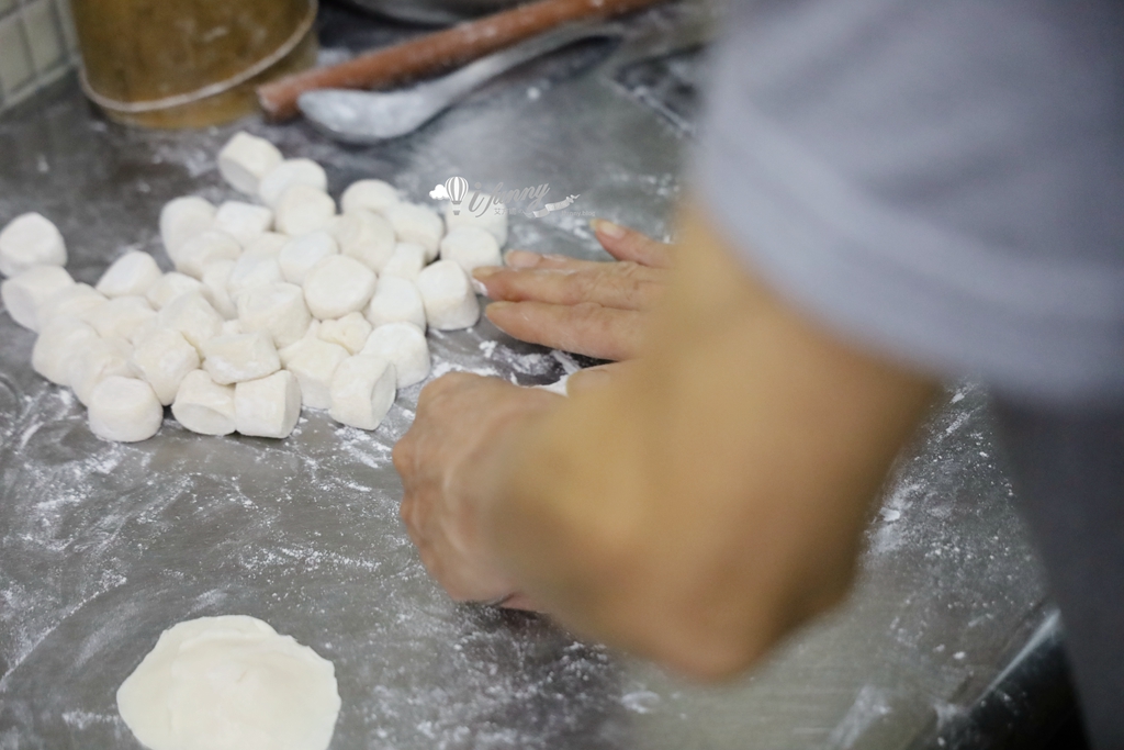 中山國中站 | 發哥筍湯包 上二樓民宅 在別人家客廳用餐 - ifunny