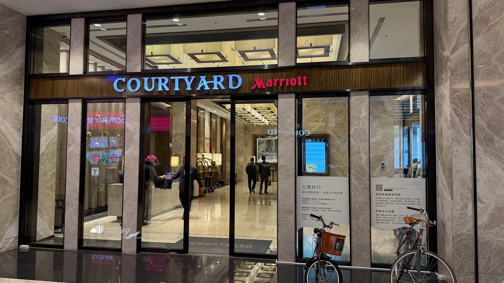 南港站 | 六福萬怡酒店粵亮廣式料理~必吃烤鴨 粵式慢火戰斧牛 琉金龍湯極品鍋 - ifunny 南港站 | 六福萬怡酒店粵亮廣式料理~必吃烤鴨 粵式慢火戰斧牛 琉金龍湯極品鍋 - ifunny