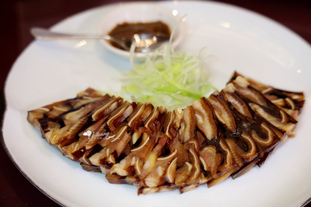 南港站 | 六福萬怡酒店粵亮廣式料理~必吃烤鴨 粵式慢火戰斧牛 琉金龍湯極品鍋 - ifunny 南港站 | 六福萬怡酒店粵亮廣式料理~必吃烤鴨 粵式慢火戰斧牛 琉金龍湯極品鍋 - ifunny