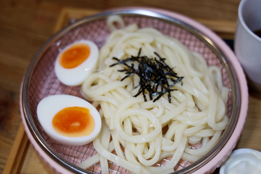 大稻埕 | 小蒔日咖啡 揉合老宅底蘊與現代文青風的咖哩咖啡專賣店 - ifunny