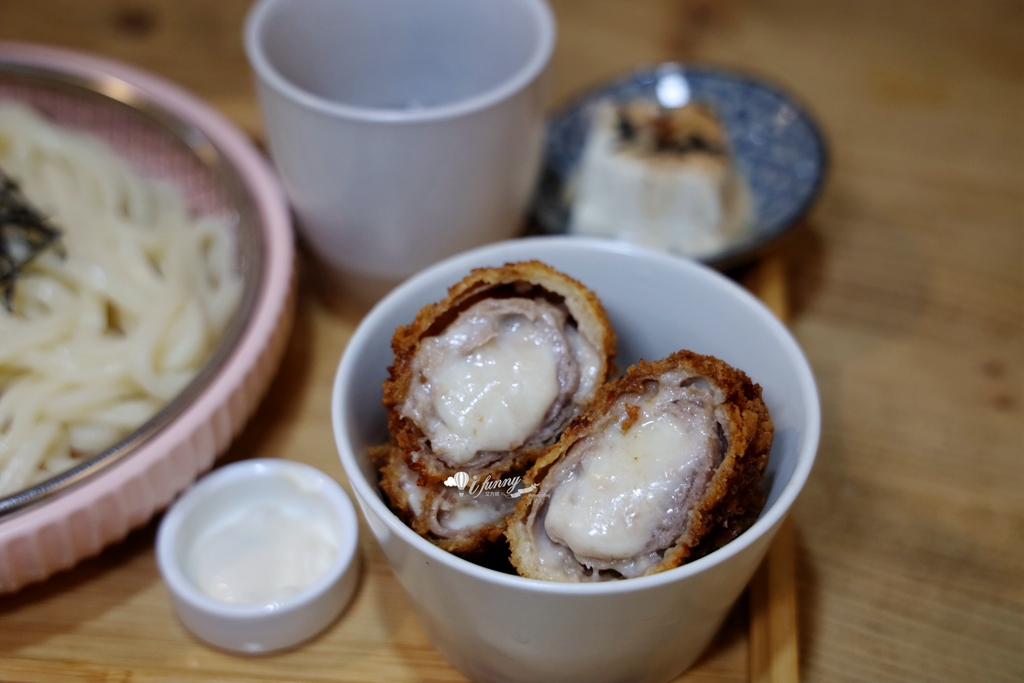 大稻埕 | 小蒔日咖啡 揉合老宅底蘊與現代文青風的咖哩咖啡專賣店 - ifunny