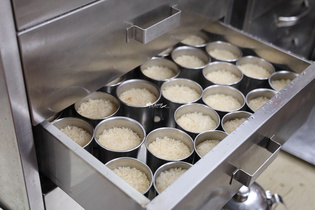 台北101/世貿站 | 陳記米糕 一個人也能吃的佛跳牆 料多實在只要130元 - ifunny