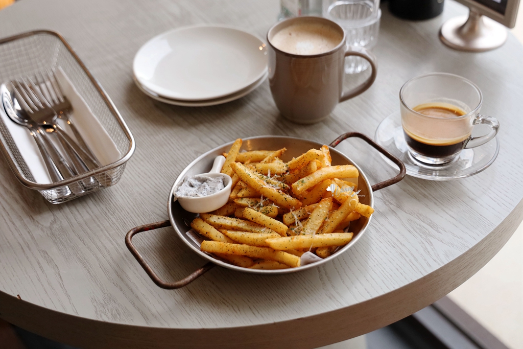 貓空咖啡餐酒館 | LAX 慵懶 異國度假與微醺浪漫的景觀餐廳 - ifunny