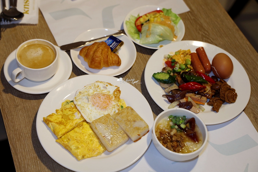 彰化住宿 | 康橋商旅-彰化員林館 免費下午茶 24小時冰淇淋飲料吃到飽 - ifunny 彰化住宿 | 康橋商旅-彰化員林館 免費下午茶 24小時冰淇淋飲料吃到飽 - ifunny