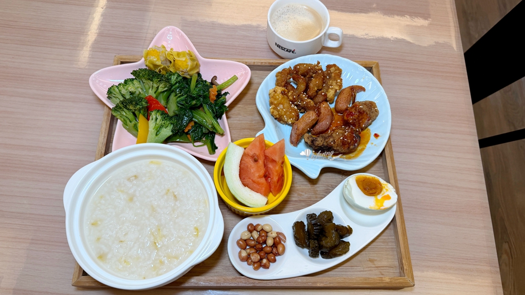 高雄車站住宿 | 鮪魚家族 近六合夜市 中西式早午餐 - ifunny 高雄車站住宿 | 鮪魚家族 近六合夜市 中西式早午餐 - ifunny