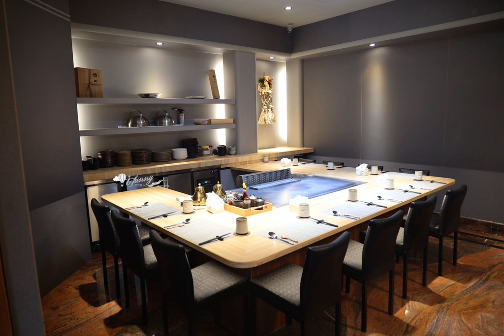 桃園青埔美食 | 海童鐵板料亭 1280元無菜單料理 領航站聚餐推薦 - ifunny