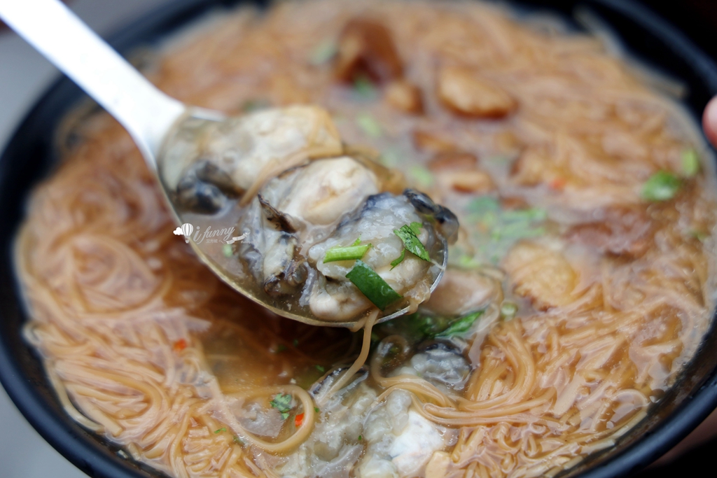 [六張犁站]樂業麵線-料多實在湯頭好的排隊名店 一試就愛上的滷大腸 - ifunny