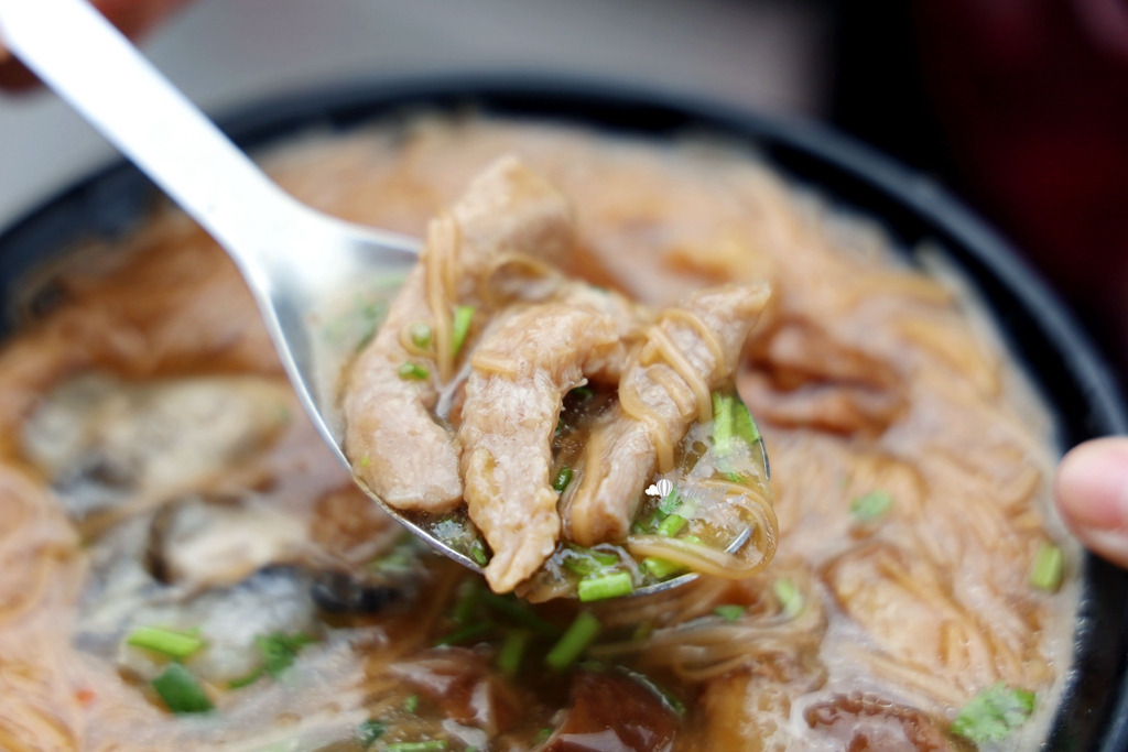 [六張犁站]樂業麵線-料多實在湯頭好的排隊名店 一試就愛上的滷大腸 - ifunny
