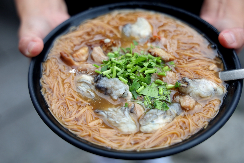 [六張犁站]樂業麵線-料多實在湯頭好的排隊名店 一試就愛上的滷大腸 - ifunny
