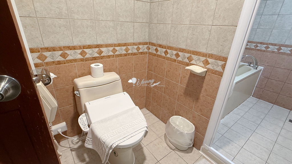 台中住宿推薦 | 禾康商務旅館 寬敞四人房 近捷運備平面停車場 自助式早餐吃到飽 - ifunny