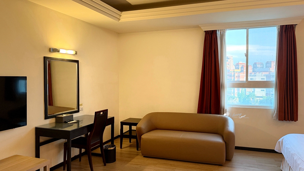 台中住宿推薦 | 禾康商務旅館 寬敞四人房 近捷運備平面停車場 自助式早餐吃到飽 - ifunny