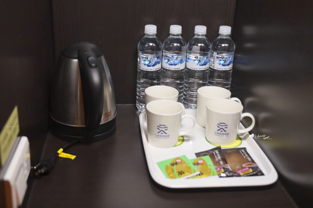 台中住宿推薦 | 禾康商務旅館 寬敞四人房 近捷運備平面停車場 自助式早餐吃到飽 - ifunny