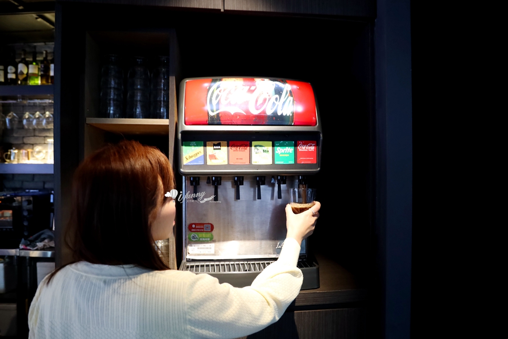 六張犁站 | 亨利客原味炭烤牛排 A5和牛臀心與直火肋眼的極致誘惑 - ifunny 六張犁站 | 亨利客原味炭烤牛排 A5和牛臀心與直火肋眼的極致誘惑 - ifunny