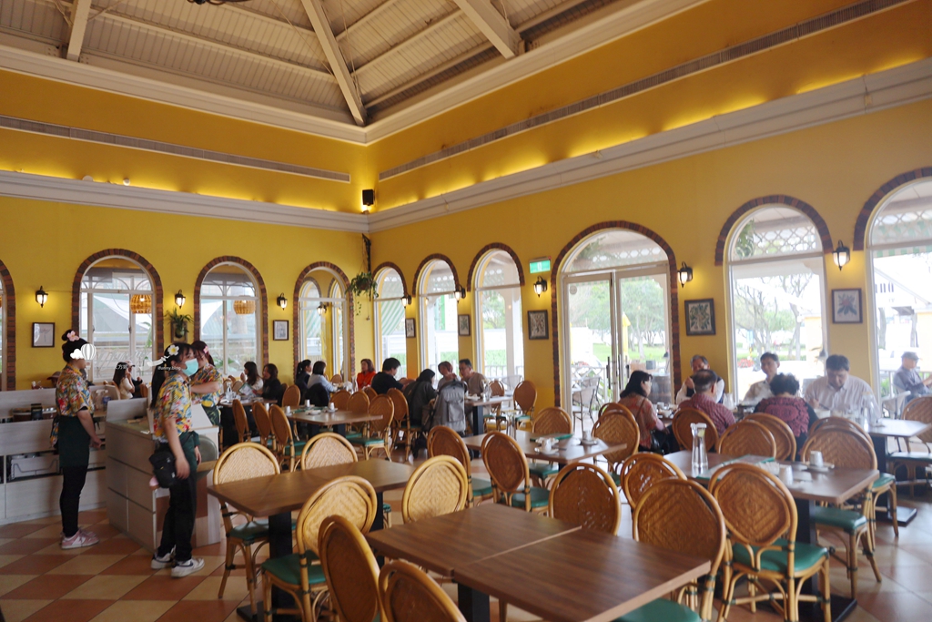 八里美食 | Island小島泰式料理 具南洋氛圍的景觀餐廳 適合多人聚餐 - ifunny