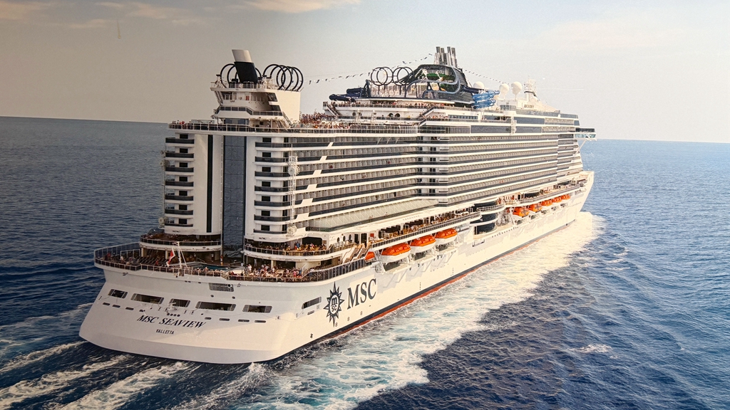 MSC 地中海榮耀號 海上皇宮開箱指南 不用飛歐洲也能體驗最純正的義大利奢華風情 - ifunny