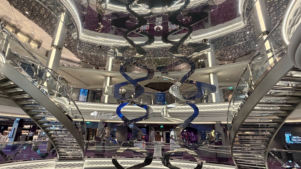 MSC 地中海榮耀號 海上皇宮開箱指南 不用飛歐洲也能體驗最純正的義大利奢華風情 - ifunny