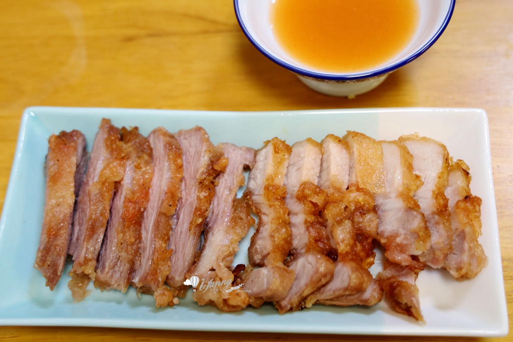 大橋頭站 | 阿角紅燒肉劉美麗 五種部位任你選 想吃得早點來 - ifunny