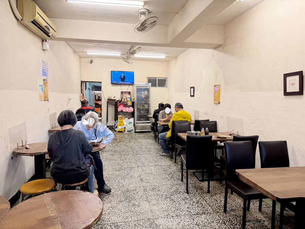 六張犁站 | 小慧涼麵 冠絕台北的大份量 高CP值的銅板涼麵 - ifunny