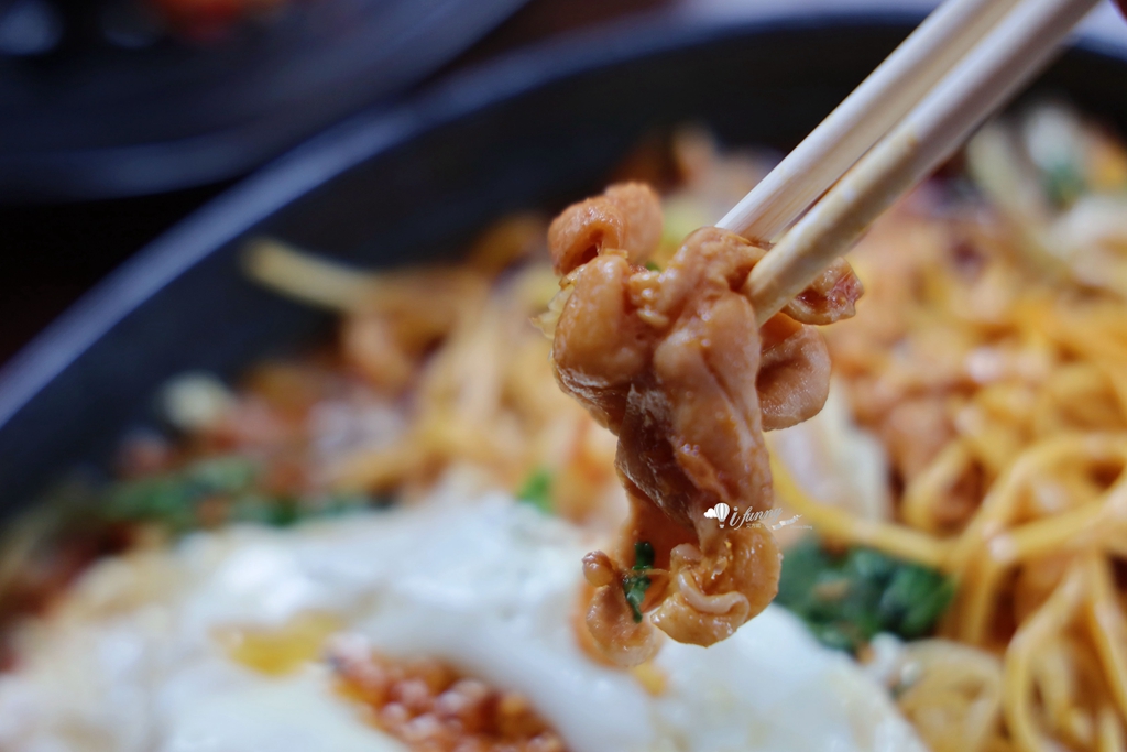 北門站 | 尚雯早午餐 大份量雞肉炒麵、爆漿起司蔥抓餅，連外國人都瘋狂 - ifunny