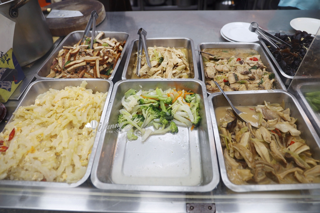 大橋頭站 | 珠記大橋頭油飯 邪惡半熟蛋液 X 粒粒分明油飯 老台北人的台式早餐浪漫 - ifunny 大橋頭站 | 珠記大橋頭油飯 邪惡半熟蛋液 X 粒粒分明油飯 老台北人的台式早餐浪漫 - ifunny