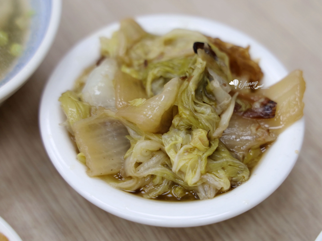 大橋頭站 | 珠記大橋頭油飯 邪惡半熟蛋液 X 粒粒分明油飯 老台北人的台式早餐浪漫 - ifunny 大橋頭站 | 珠記大橋頭油飯 邪惡半熟蛋液 X 粒粒分明油飯 老台北人的台式早餐浪漫 - ifunny