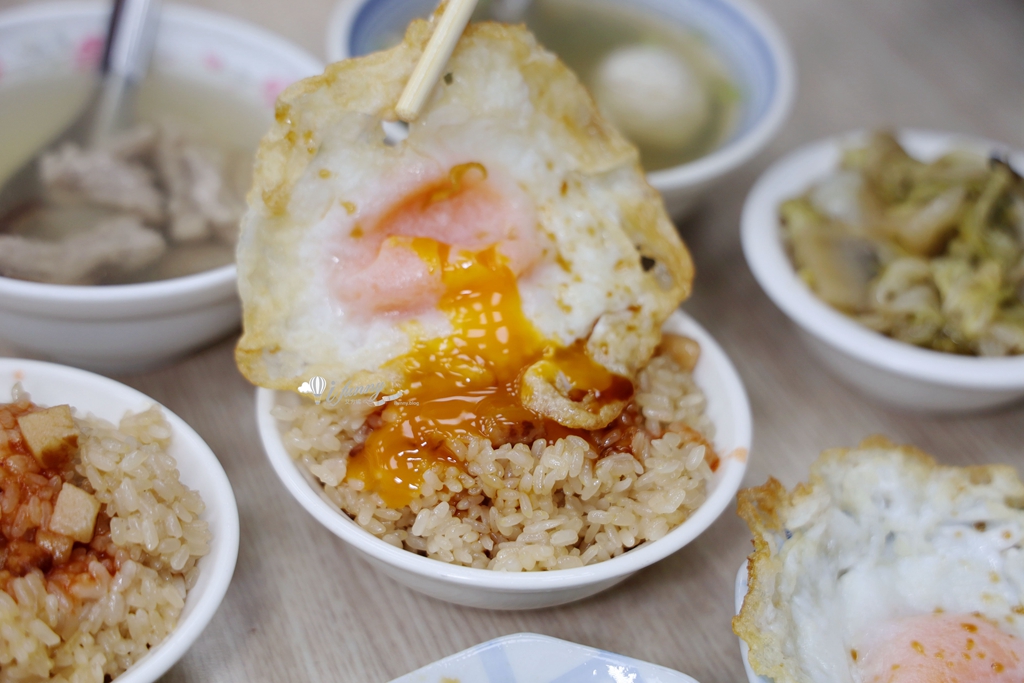 大橋頭站 | 珠記大橋頭油飯 邪惡半熟蛋液 X 粒粒分明油飯 老台北人的台式早餐浪漫 - ifunny 大橋頭站 | 珠記大橋頭油飯 邪惡半熟蛋液 X 粒粒分明油飯 老台北人的台式早餐浪漫 - ifunny