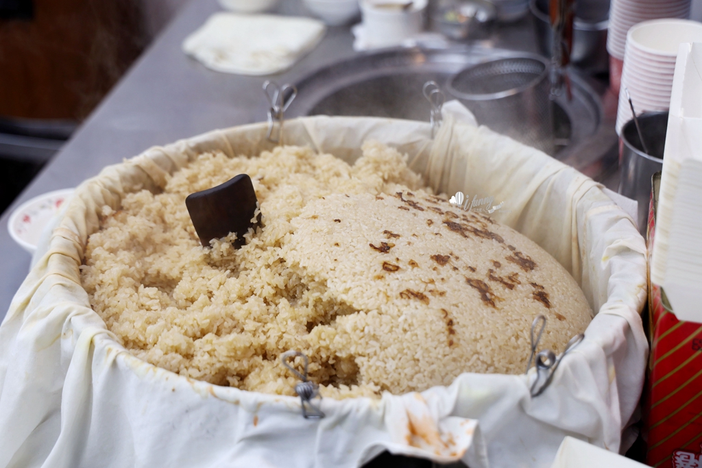 大橋頭站 | 珠記大橋頭油飯 邪惡半熟蛋液 X 粒粒分明油飯 老台北人的台式早餐浪漫 - ifunny 大橋頭站 | 珠記大橋頭油飯 邪惡半熟蛋液 X 粒粒分明油飯 老台北人的台式早餐浪漫 - ifunny