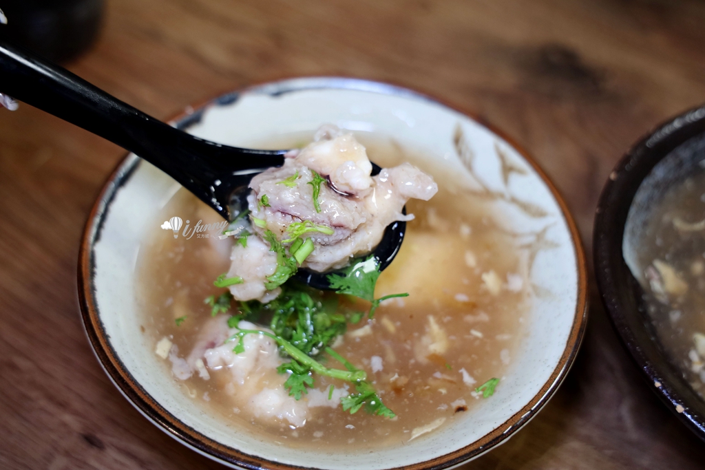 龍山寺站 | 金好吃純正花枝羹 挑戰全台最大 鮮脆Q彈的極致誘惑 - ifunny 龍山寺站 | 金好吃純正花枝羹 挑戰全台最大 鮮脆Q彈的極致誘惑 - ifunny