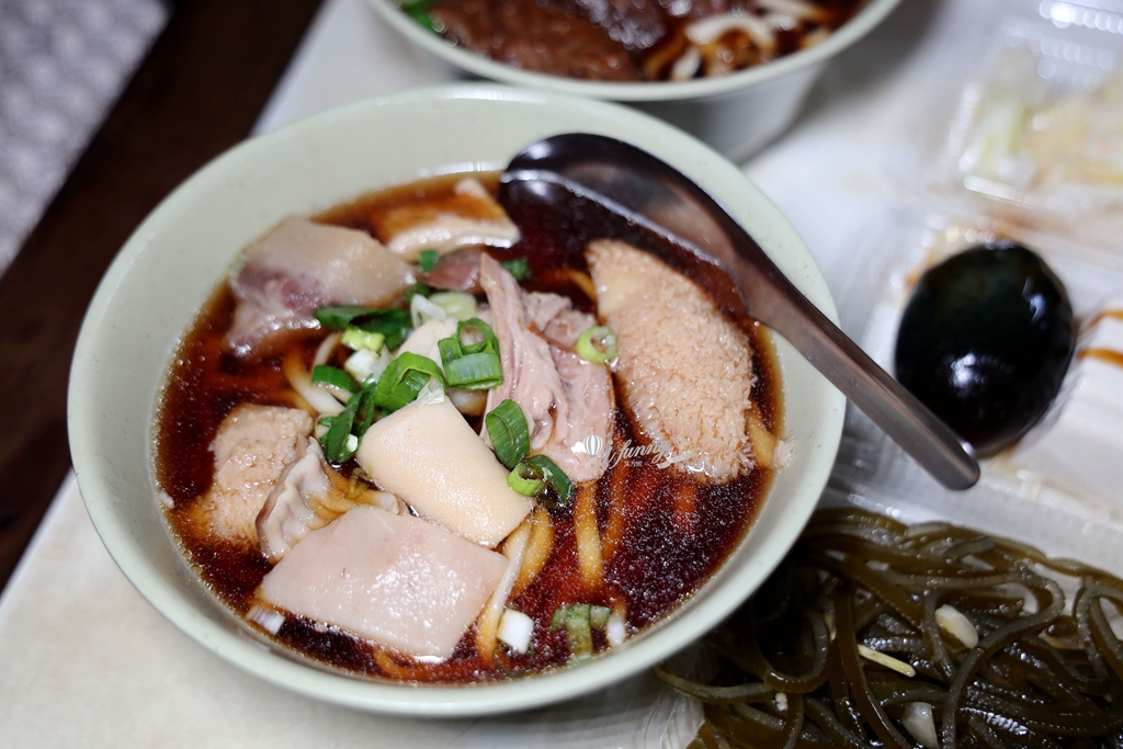 西門町美食 | 小吳牛肉麵 24小時營業 半夜三點也滿座 台北宵夜好去處 - ifunny