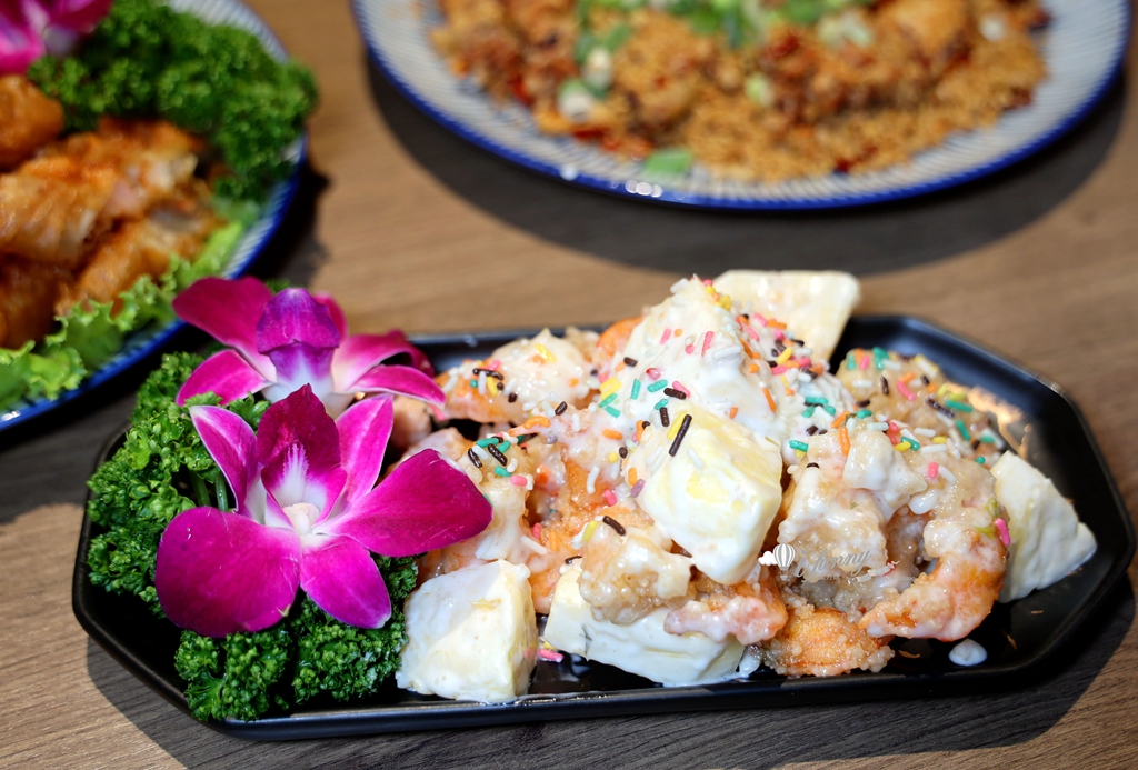 中山站 | 超奢華魚翅雞湯鍋 母親節聚餐首選 生啤酒買二送一 - ifunny 中山站 | 超奢華魚翅雞湯鍋 母親節聚餐首選 生啤酒買二送一 - ifunny