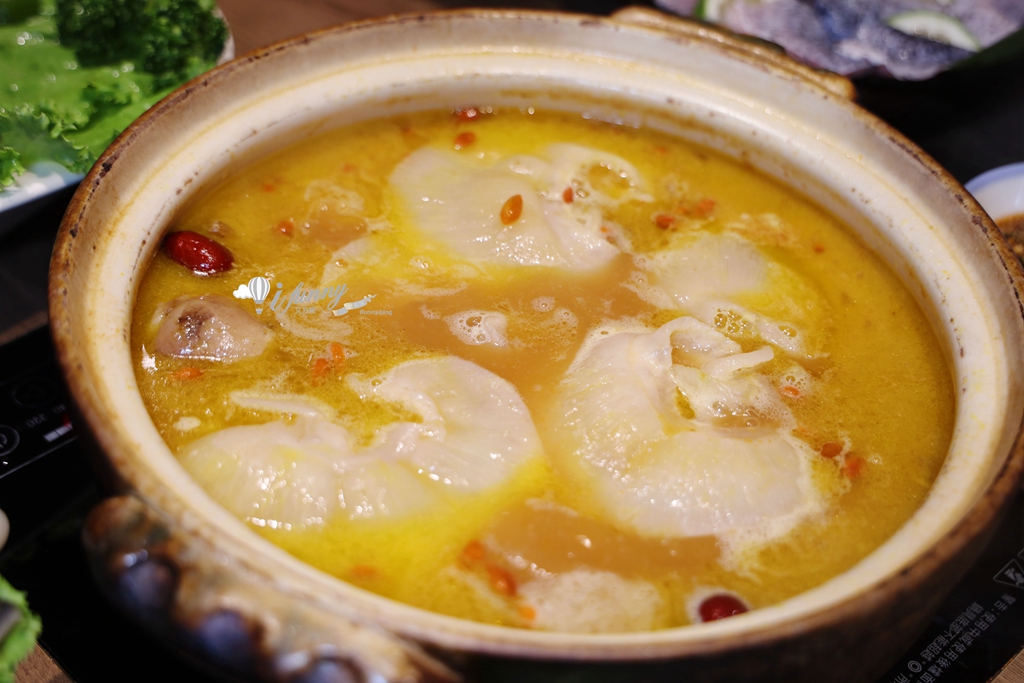 中山站 | 超奢華魚翅雞湯鍋 母親節聚餐首選 生啤酒買二送一 - ifunny 中山站 | 超奢華魚翅雞湯鍋 母親節聚餐首選 生啤酒買二送一 - ifunny