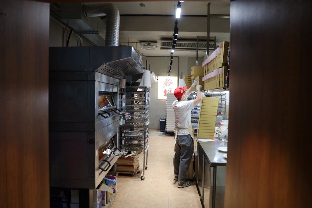 芝山站 | The Slice Shop 天母 正統紐約風 現場手工現烤 美式披薩 - ifunny